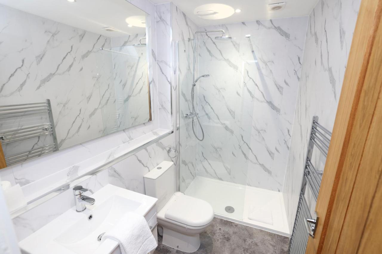 Stunning 2 Bed Apt Nr The Royal Mile & The Castle 爱丁堡 外观 照片